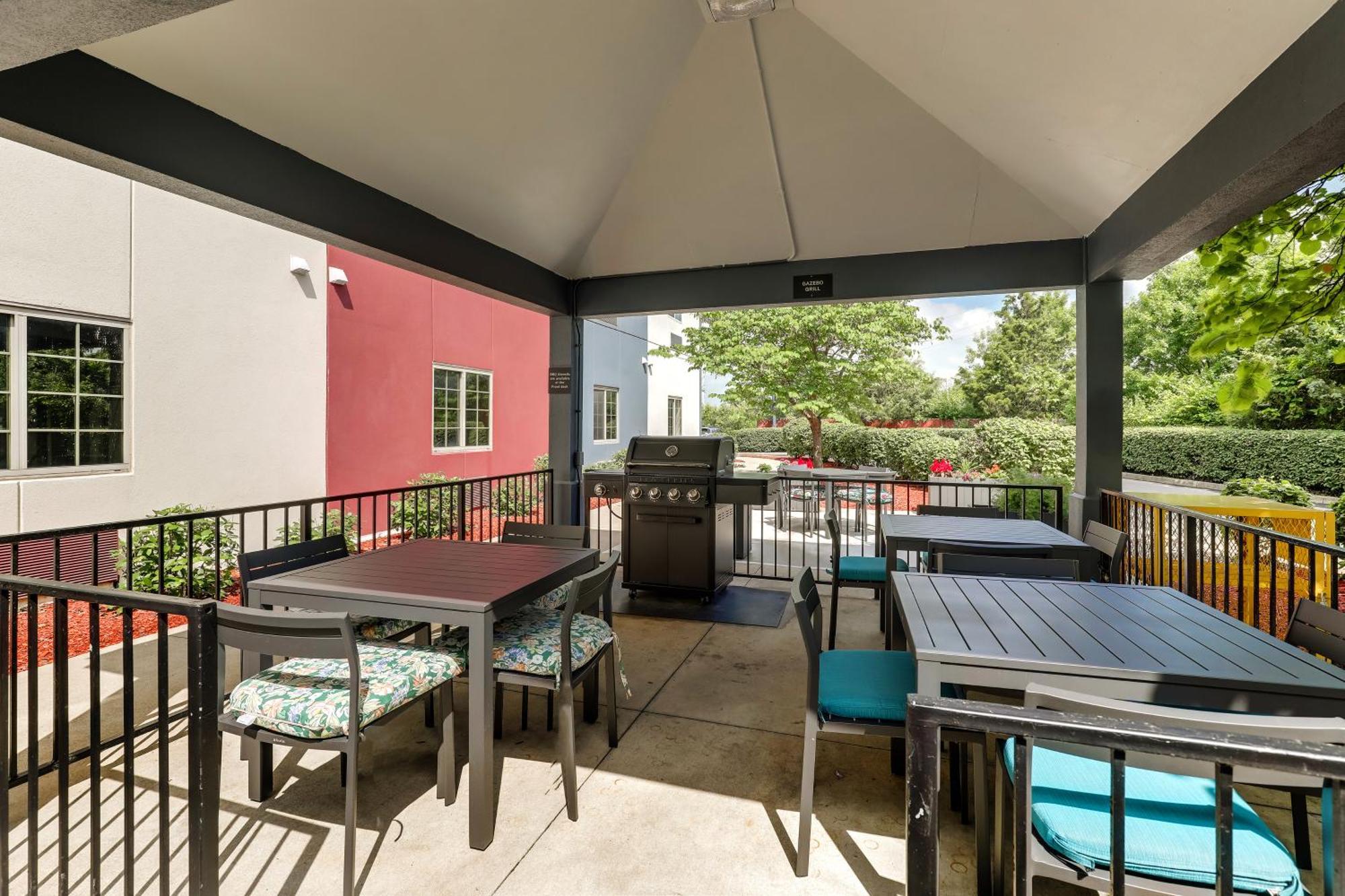 Candlewood Suites Lexington By Ihg Eksteriør billede